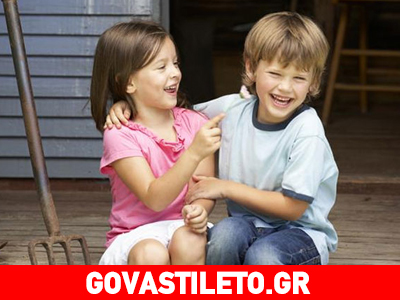 Πώς να βοηθήσετε τα ετεροθαλή αδέρφια να δεθούν